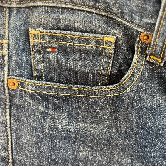 Tommy Hilfiger Freedom Jeans Dark Wash Logo Whiskered Boot Cut Denim Womens 12A - Picture 3 of 6